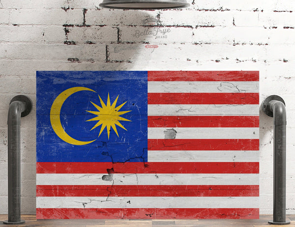 Bella Frye Home & Garden > Decor > Artwork Malaysia Flag Wall Art - Vintage Malaysia Flag Sign Weathered Wood Style on Canvas