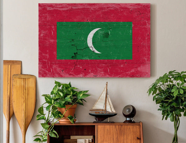 Bella Frye Maldives Flag Wall Art - Vintage Maldives Flag Sign Weathered Wood Style on Canvas