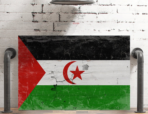 Bella Frye Sahrawi Arab Democratic Republic Flag Wall Art - Vintage Sahrawi Arab Democratic Republic Flag Sign Weathered Wood Style on Canvas